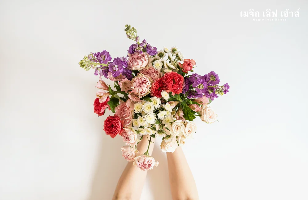 7.4 9. ช่อดอกไม้ Hand-Tied Bouquet.png